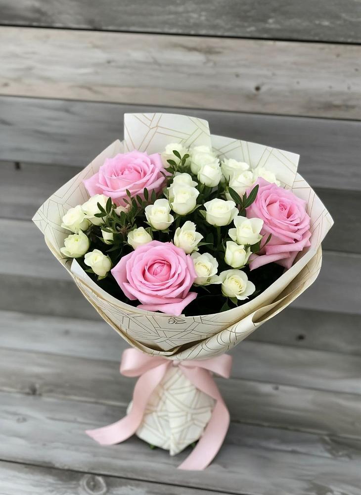 Букет цветов из: Розы в Николаевке