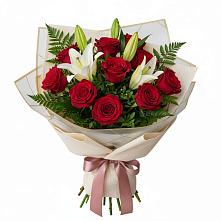 Букет цветов из:  Лилии и Розы в Николаевке