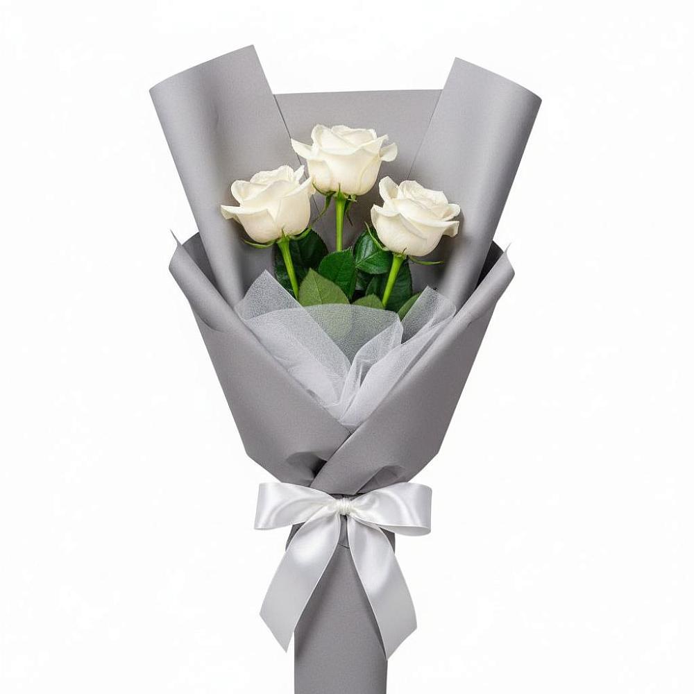Букет 3 белые розы в Николаевке