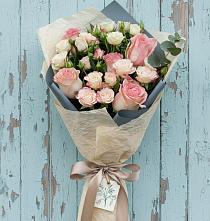 Букет цветов из:  Розы в Николаевке