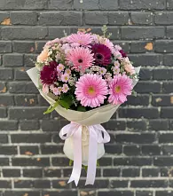 Букет цветов из:  Герберы и Хризантемы в Николаевке