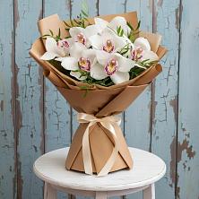 Букет цветов из:  Орхидеи и Розы в Николаевке